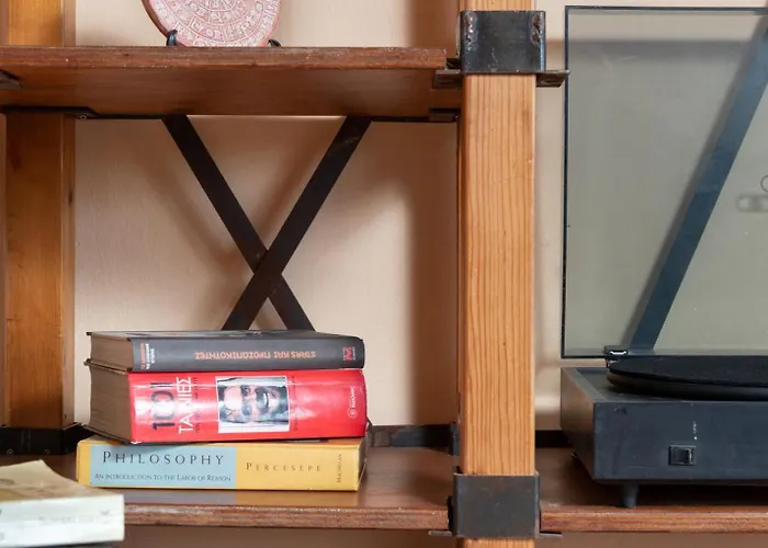 Labyrinthos Arts Tatil Evi