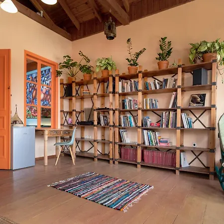 Labyrinthos Arts Vakantiehuis Rhodes City